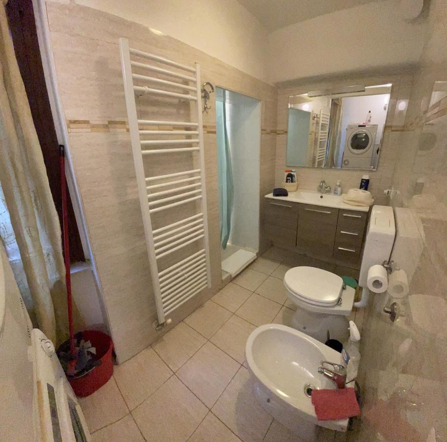 Home Lovers Apartment Venesia Bagian luar foto